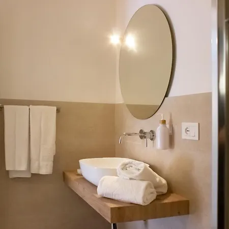 Hostuni Отель типа 