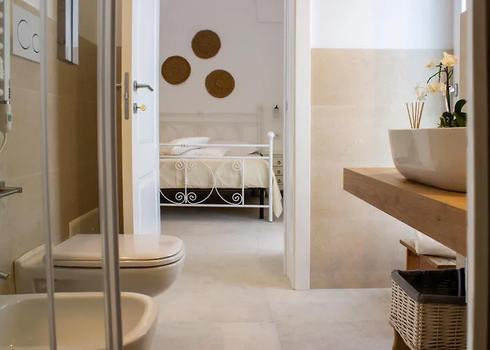 فندق مبيت وإفطار Hostuni 3*