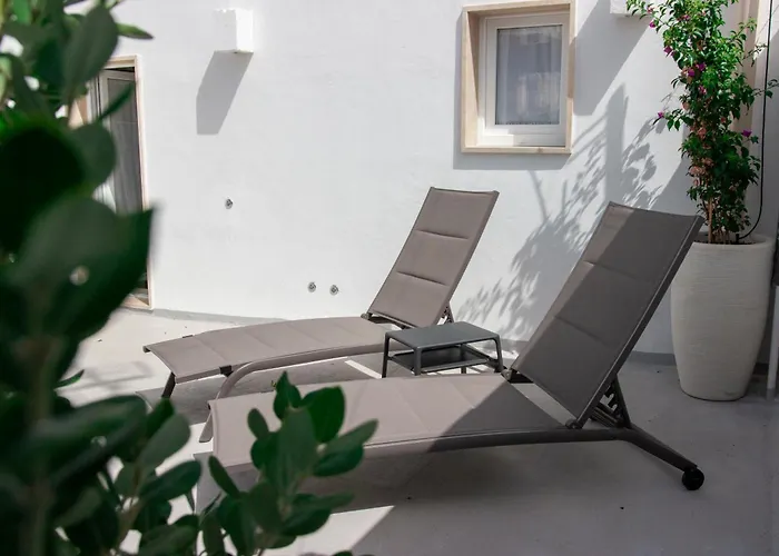 Hostuni فندق مبيت وإفطار